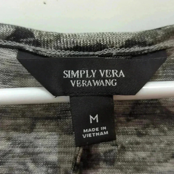 SIMPLY Vera Vera Wang women's gray & black blouse - Picture 2 of 6